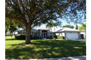 285 Justene Cir, Lehigh Acres, FL 33936, Sold 01/29/21