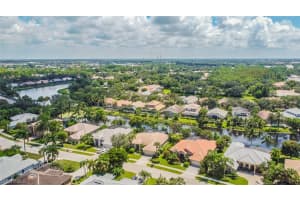 6928 Burnt Sienna Cir, Naples, FL 34109, Sold 08/09/21