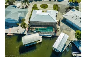 15 Fairview Blvd, Fort Myers Beach, FL 33931, Sold 01/26/21