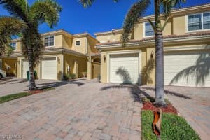 1325 Mariposa Cir, Naples, FL 34105, Sold 01/04/21
