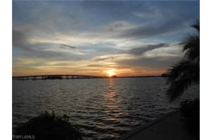 2745 First St APT 1905, Fort Myers, FL 33916, Sold 04/16/21