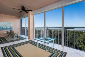 133 Vintage Bay Dr, Marco Island, FL 34145, Sold 02/02/21