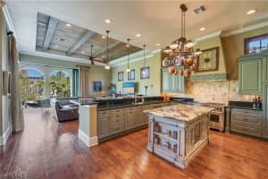 611 18th Ave S, Naples, FL 34102, Sold 03/19/21