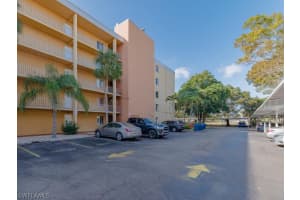 2366 E Mall Dr APT 313, Fort Myers, FL 33901, Sold 04/07/21
