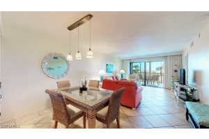 527 E Gulf Dr UNIT 106, Sanibel, FL 33957, Sold 12/31/20