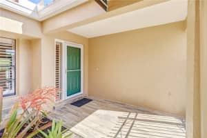 782 Reef Point Cir, Naples, FL 34108, Sold 02/17/21