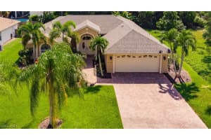 4543 Del Rio Ln, Bonita Springs, FL 34134, Sold 01/22/21