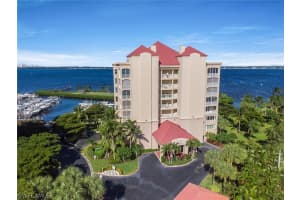 15100 Harbour Isle Dr APT 201, Fort Myers, FL 33908, Sold 01/26/21