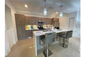 11701 Olivetti Ln Apt 305, Fort Myers, FL 33908, Sold 03/23/21