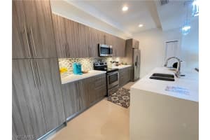 11701 Olivetti Ln Apt 305, Fort Myers, FL 33908, Sold 03/23/21