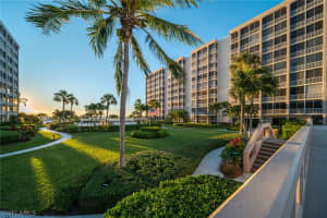 7146 Estero Blvd APT 215, Fort Myers Beach, FL 33931, Sold 01/29/21