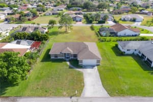 1514 Crestwood Cir W, Lehigh Acres, FL 33936, Sold 03/16/21