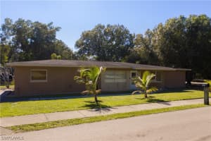 569 Stockton St, North Fort Myers, FL 33903, Sold 04/13/21