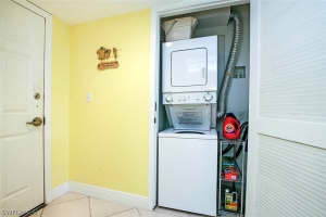 1401 Middle Gulf Dr p402, Sanibel, FL 33957, Sold 02/16/21