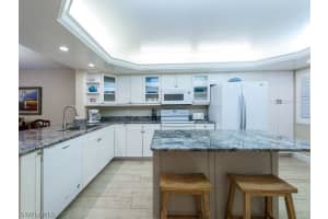 2445 W Gulf Dr UNIT C25, Sanibel, FL 33957, Sold 03/24/21