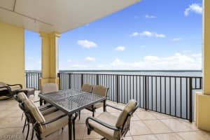2797 First St, Fort Myers, FL 33916, Sold 04/02/21