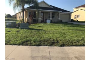 8031 Allamanda Ct, Lehigh Acres, FL 33972, Sold 01/04/21