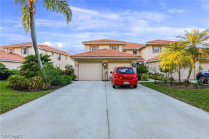 280 Robin Hood Cir, Naples, FL 34104, Sold 03/29/21