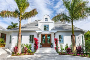 1019 Spyglass Ln, Naples, FL 34102, Sold 05/18/21