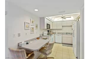 509 Roma Ct, Naples, FL 34110, Sold 03/18/21