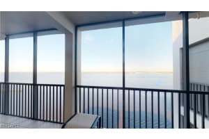 1901 Clifford St APT 1401, Fort Myers, FL 33901, Sold 03/08/21