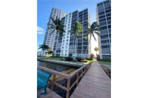 1901 Clifford St APT 1401, Fort Myers, FL 33901, Sold 03/08/21