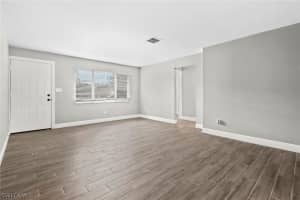 122 Gibson St, Fort Myers, FL 33905, Sold 03/11/21
