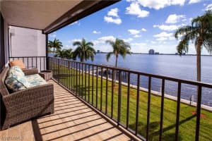 3490 N Key Dr APT 321, North Fort Myers, FL 33903, Sold 03/19/21