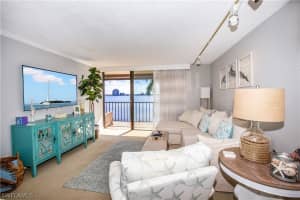 3490 N Key Dr APT 321, North Fort Myers, FL 33903, Sold 03/19/21
