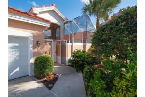 368 Pindo Palm Dr, Naples, FL 34104, Sold 02/09/21