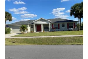 243 Bethany Home Dr, Lehigh Acres, FL 33936, Sold 04/30/21