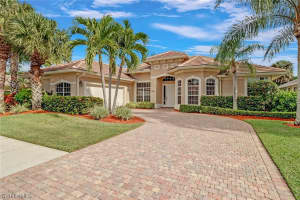 4976 Rustic Oaks Cir, Naples, FL 34105, Sold 02/10/21
