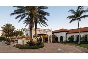 1025 Sandpiper St, Naples, FL 34102, Sold 04/01/21