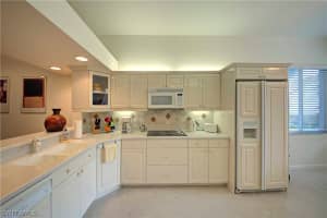 14565 Red Fox Run APT 601, Naples, FL 34110, Sold 02/24/21