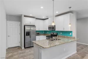 12517 Laurel Cove Dr, Fort Myers, FL 33913, Sold 02/26/21