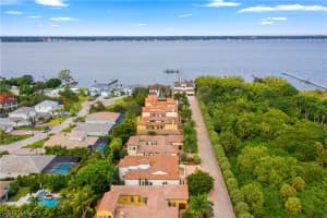 8931 River Palm Ct, Fort Myers, FL 33919, Sold 03/05/21