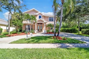 8048 Vera Cruz Way, Naples, FL 34109, Sold 04/30/21
