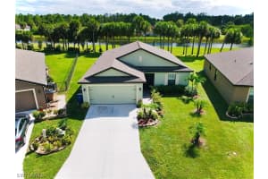 253 Shadow Lakes Dr, Lehigh Acres, FL 33974, Sold 02/24/21
