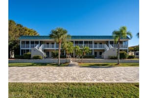 827 E Gulf Dr UNIT B5, Sanibel, FL 33957, Sold 04/09/21
