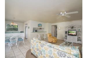 827 E Gulf Dr UNIT B5, Sanibel, FL 33957, Sold 04/09/21