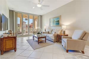 401 Bayfront Pl, Naples, FL 34102, Sold 02/22/21