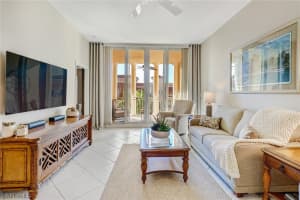 401 Bayfront Pl, Naples, FL 34102, Sold 02/22/21