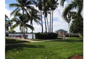 429 Emerald Cove Ln, Cape Coral, FL 33991, Sold 03/30/21