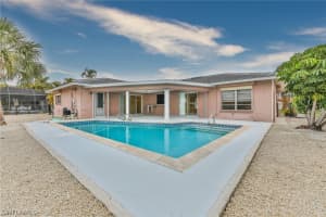 14 Sunview Blvd, Fort Myers Beach, FL 33931, Sold 02/17/21