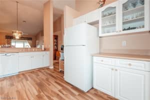 5410 Whitten Dr, Naples, FL 34104, Sold 03/26/21