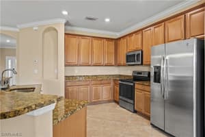 2121 Satsuma Ln, Naples, FL 34120, Sold 03/26/21