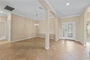 2121 Satsuma Ln, Naples, FL 34120, Sold 03/26/21