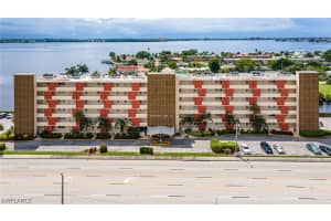 1766 Cape Coral Pkwy E APT 607, Cape Coral, FL 33904, Sold 03/03/21