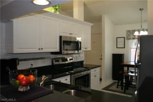 273 Robin Hood Cir, Naples, FL 34104, Sold 03/04/21