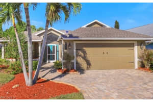 9442 Palm Island Cir, North Fort Myers, FL 33903, Sold 03/26/21